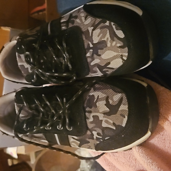 Sketches D'lites steel toe sneakers - Picture 3 of 7